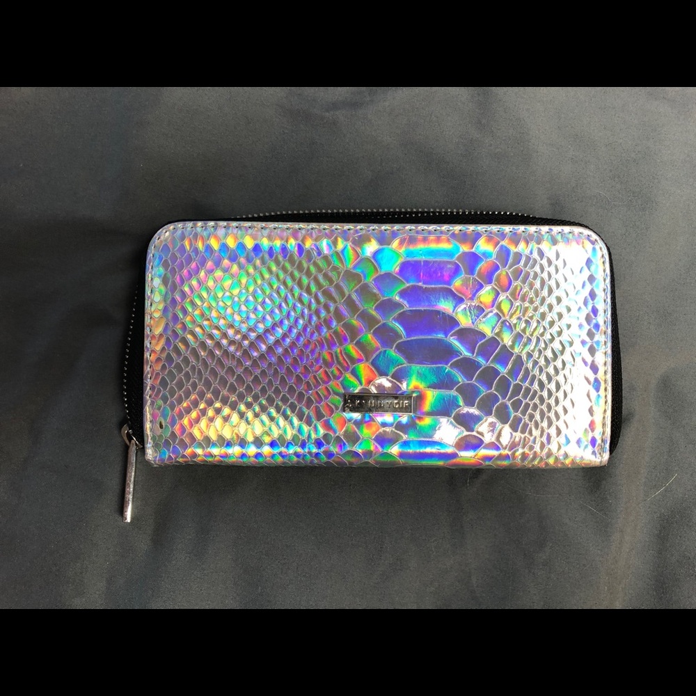 Skinnydip Holographic Wallet